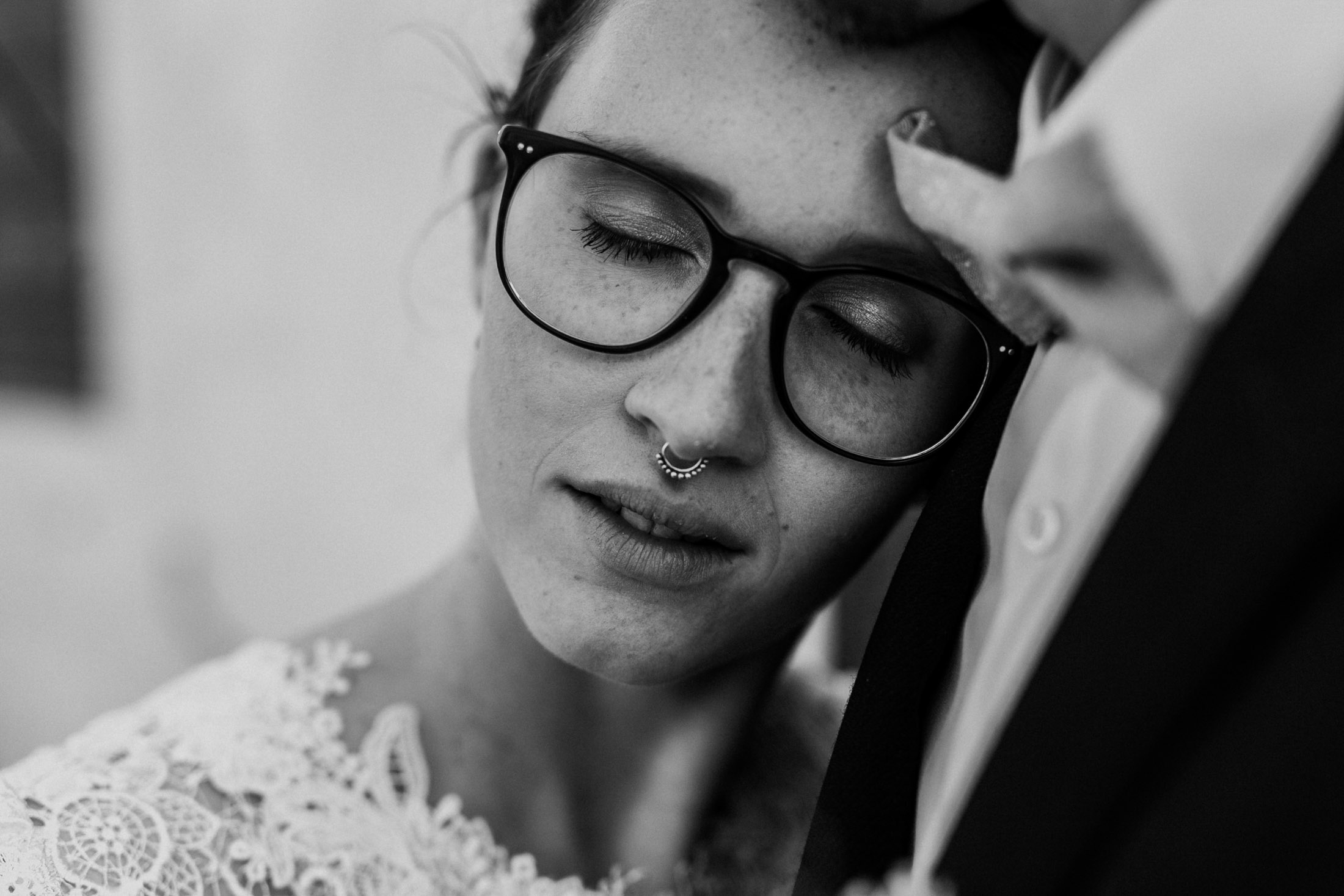 Paarfotos bei einer Hochzeit auf Gut Sarnow