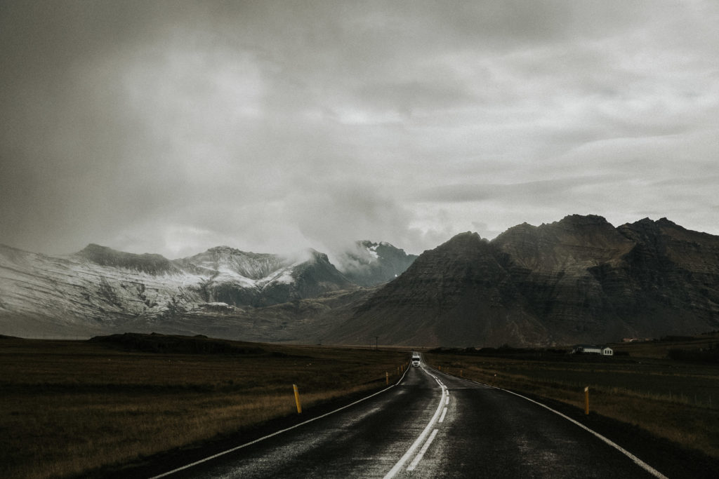 Roadtrip durch Island mit einem Hochzeitsfotograf